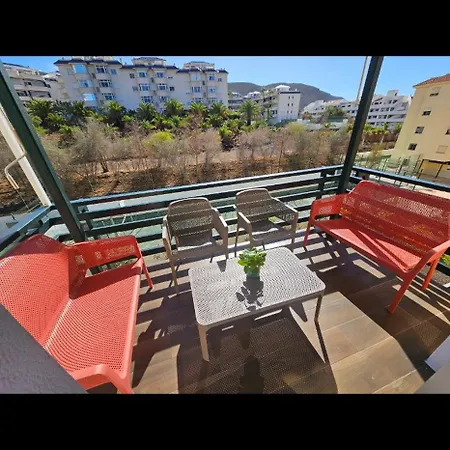 Apartment Sweet Sun! 3 Rooms, Big Pool! 3 Baths Los Cristianos (Tenerife)